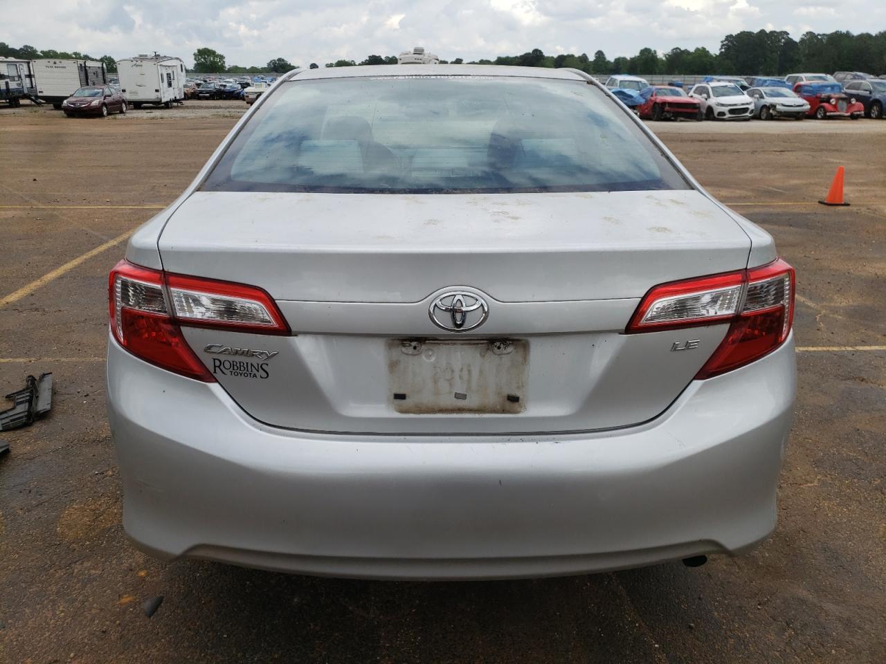 Photo 5 VIN: 4T4BF1FK3DR329507 - TOYOTA CAMRY 