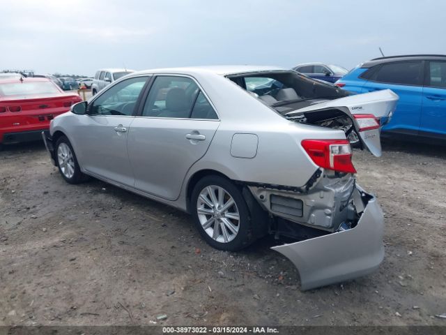 Photo 2 VIN: 4T4BF1FK3ER361925 - TOYOTA CAMRY 