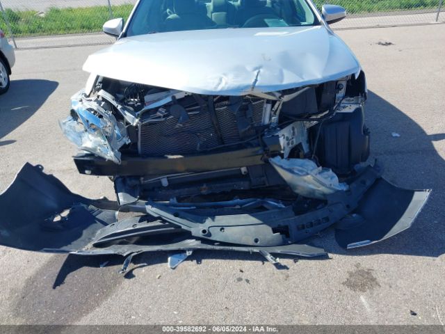 Photo 5 VIN: 4T4BF1FK3ER363075 - TOYOTA CAMRY 