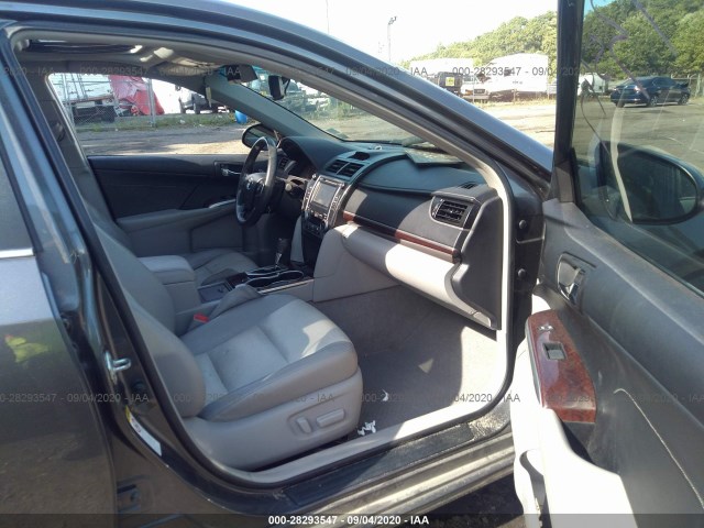 Photo 4 VIN: 4T4BF1FK3ER375985 - TOYOTA CAMRY 