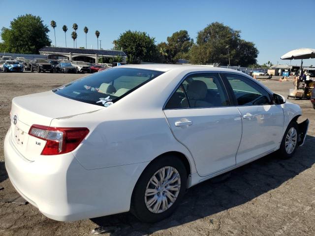 Photo 2 VIN: 4T4BF1FK3ER392835 - TOYOTA CAMRY L 