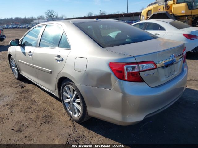 Photo 2 VIN: 4T4BF1FK3ER403719 - TOYOTA CAMRY 