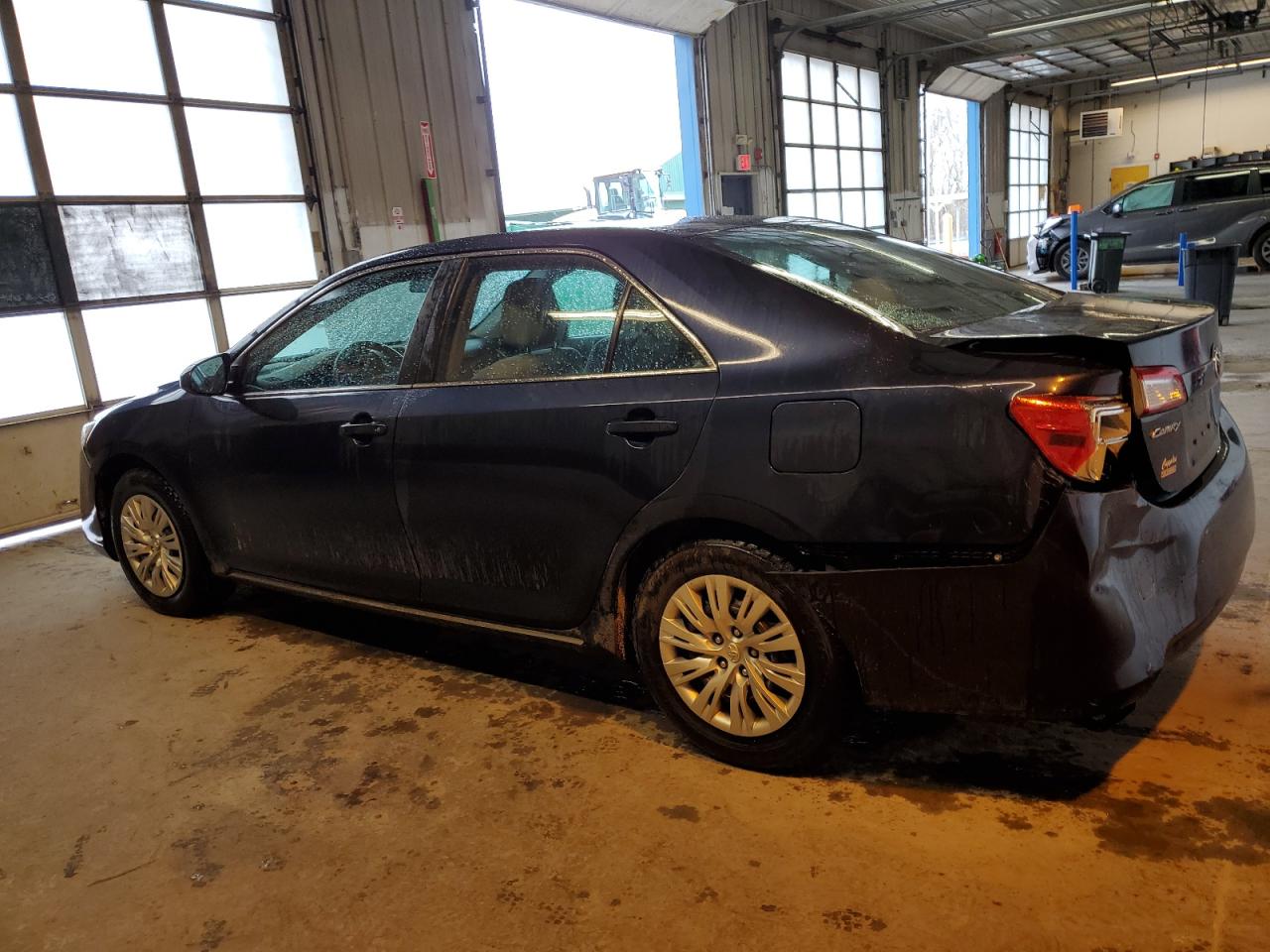 Photo 1 VIN: 4T4BF1FK3ER414185 - TOYOTA CAMRY 