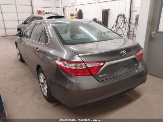 Photo 2 VIN: 4T4BF1FK3FR446068 - TOYOTA CAMRY 