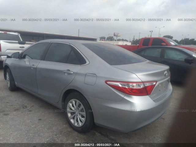 Photo 2 VIN: 4T4BF1FK3FR448449 - TOYOTA CAMRY 