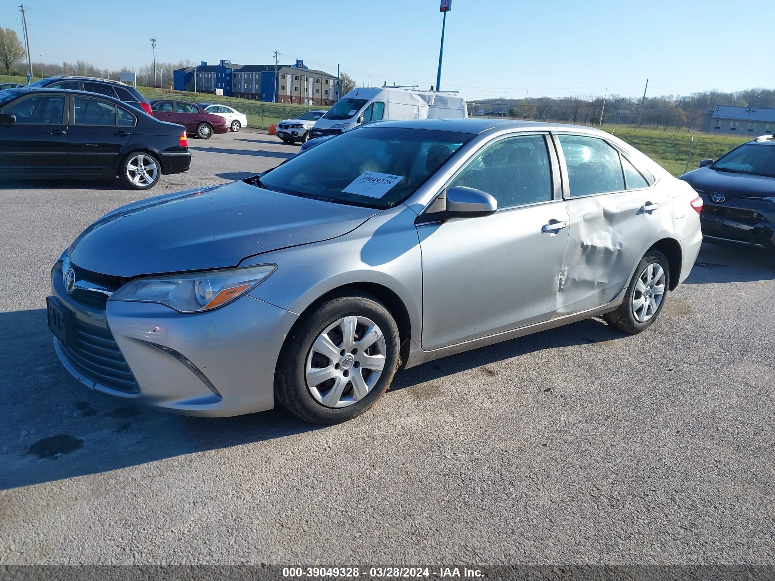 Photo 1 VIN: 4T4BF1FK3FR456423 - TOYOTA CAMRY 