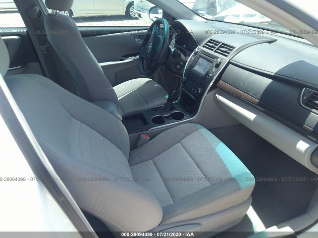 Photo 4 VIN: 4T4BF1FK3FR474971 - TOYOTA CAMRY 