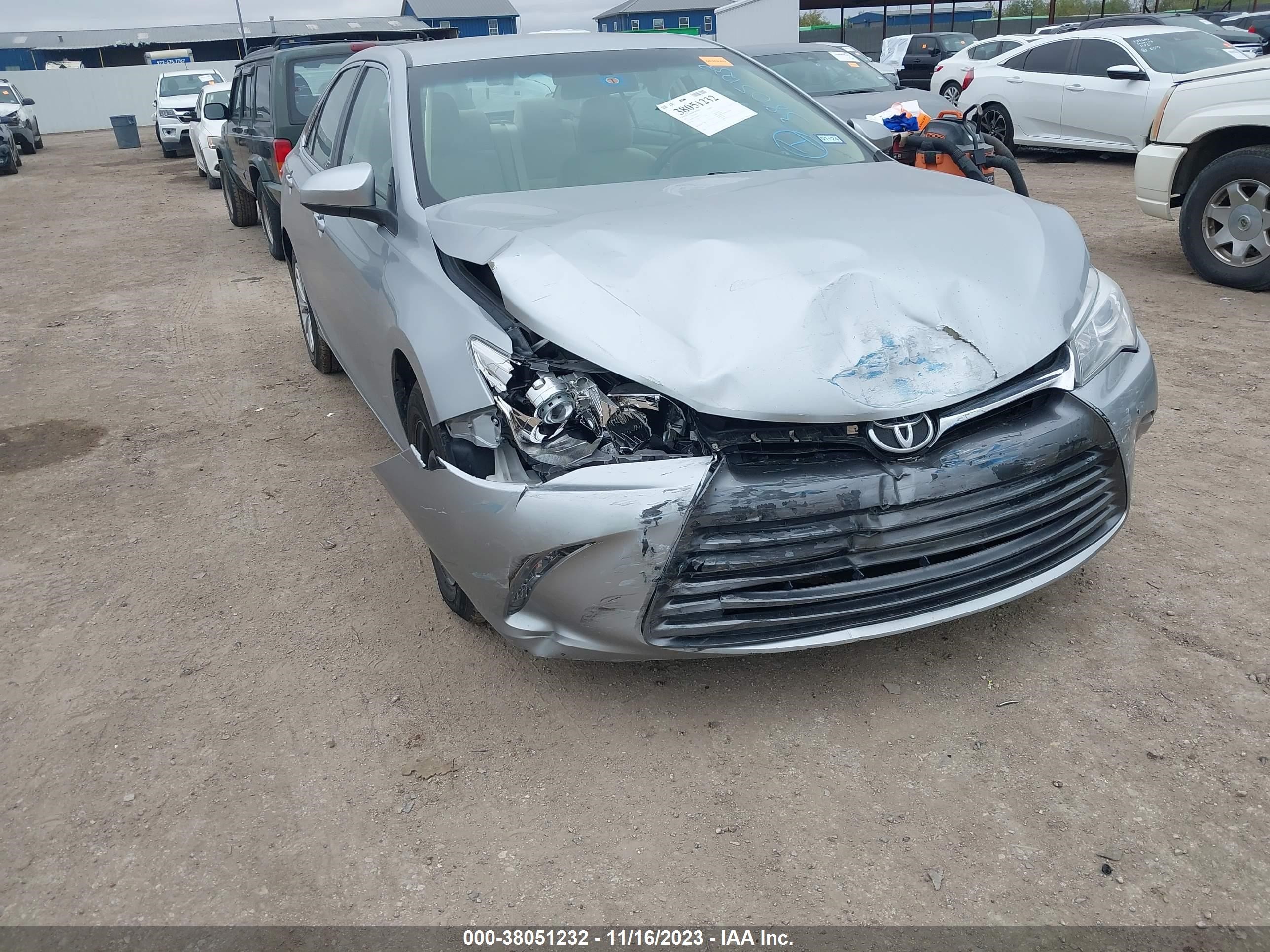 Photo 5 VIN: 4T4BF1FK3FR480317 - TOYOTA CAMRY 