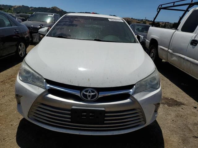 Photo 4 VIN: 4T4BF1FK3FR504695 - TOYOTA CAMRY LE 