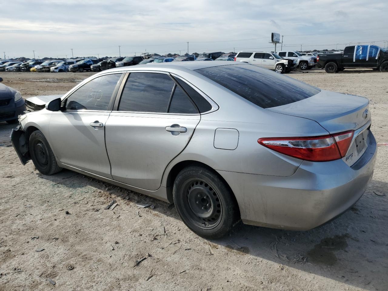 Photo 1 VIN: 4T4BF1FK3FR506608 - TOYOTA CAMRY 