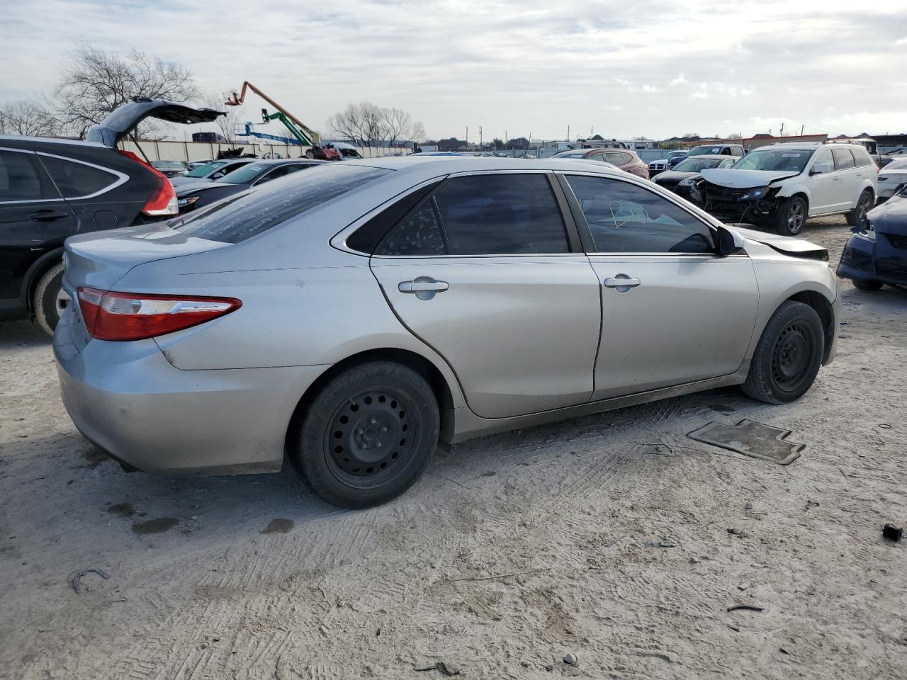 Photo 2 VIN: 4T4BF1FK3FR506608 - TOYOTA CAMRY 