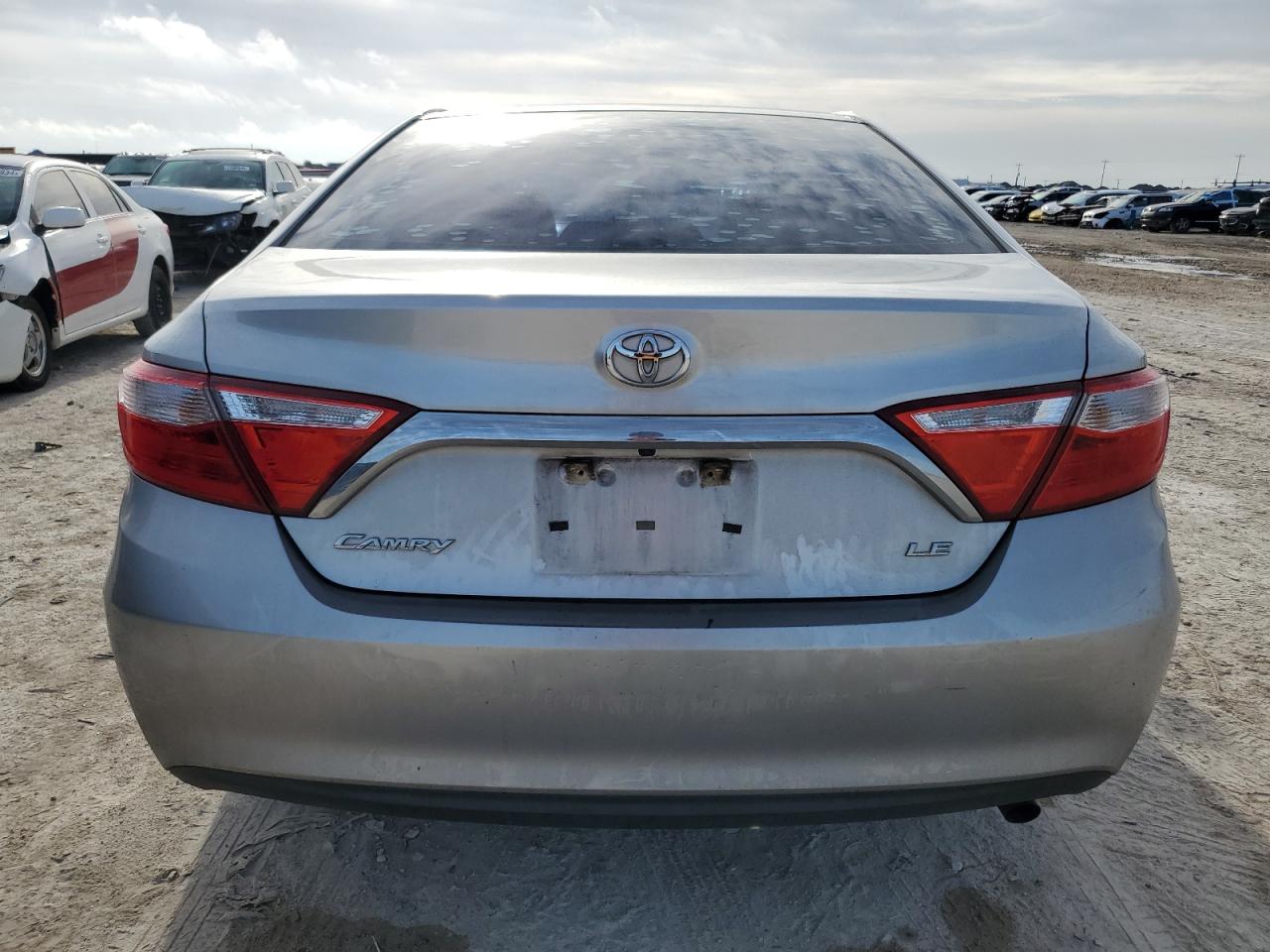 Photo 5 VIN: 4T4BF1FK3FR506608 - TOYOTA CAMRY 