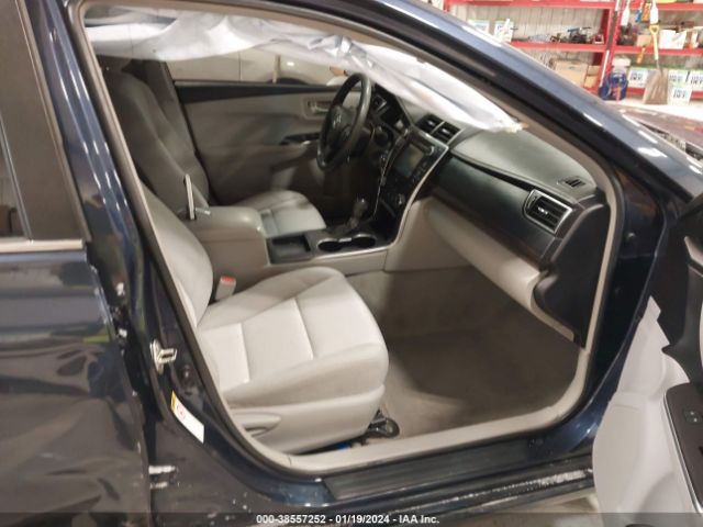 Photo 4 VIN: 4T4BF1FK3GR530456 - TOYOTA CAMRY 