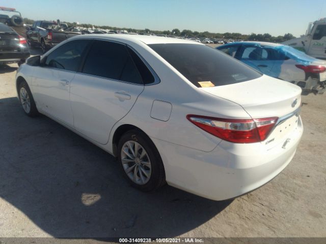 Photo 2 VIN: 4T4BF1FK3GR532739 - TOYOTA CAMRY 