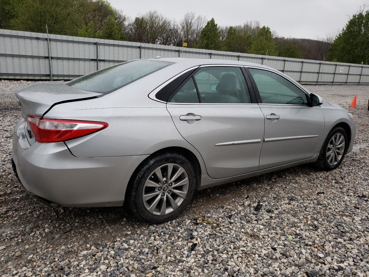 Photo 2 VIN: 4T4BF1FK3GR545152 - TOYOTA CAMRY 