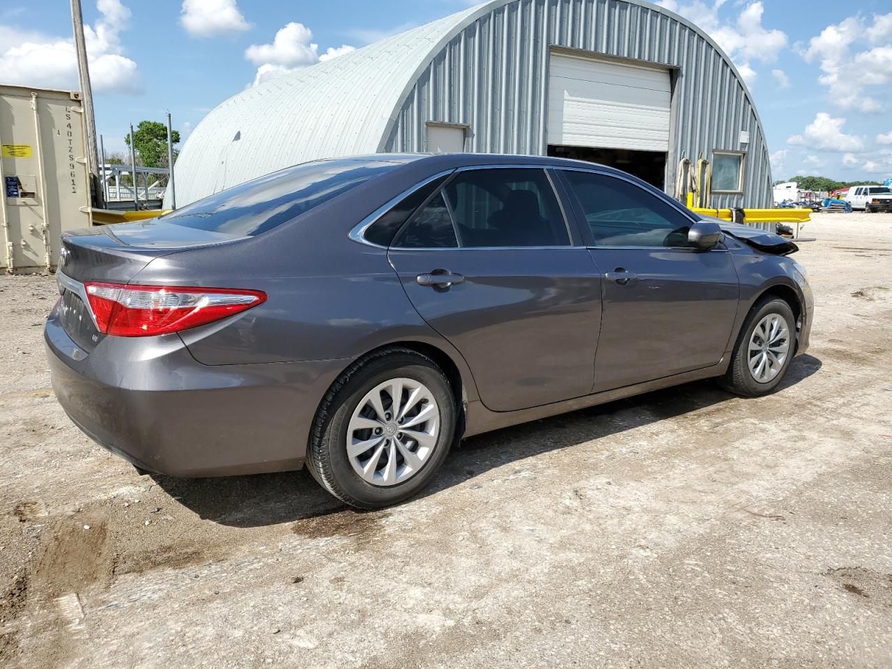 Photo 2 VIN: 4T4BF1FK3GR554417 - TOYOTA CAMRY 