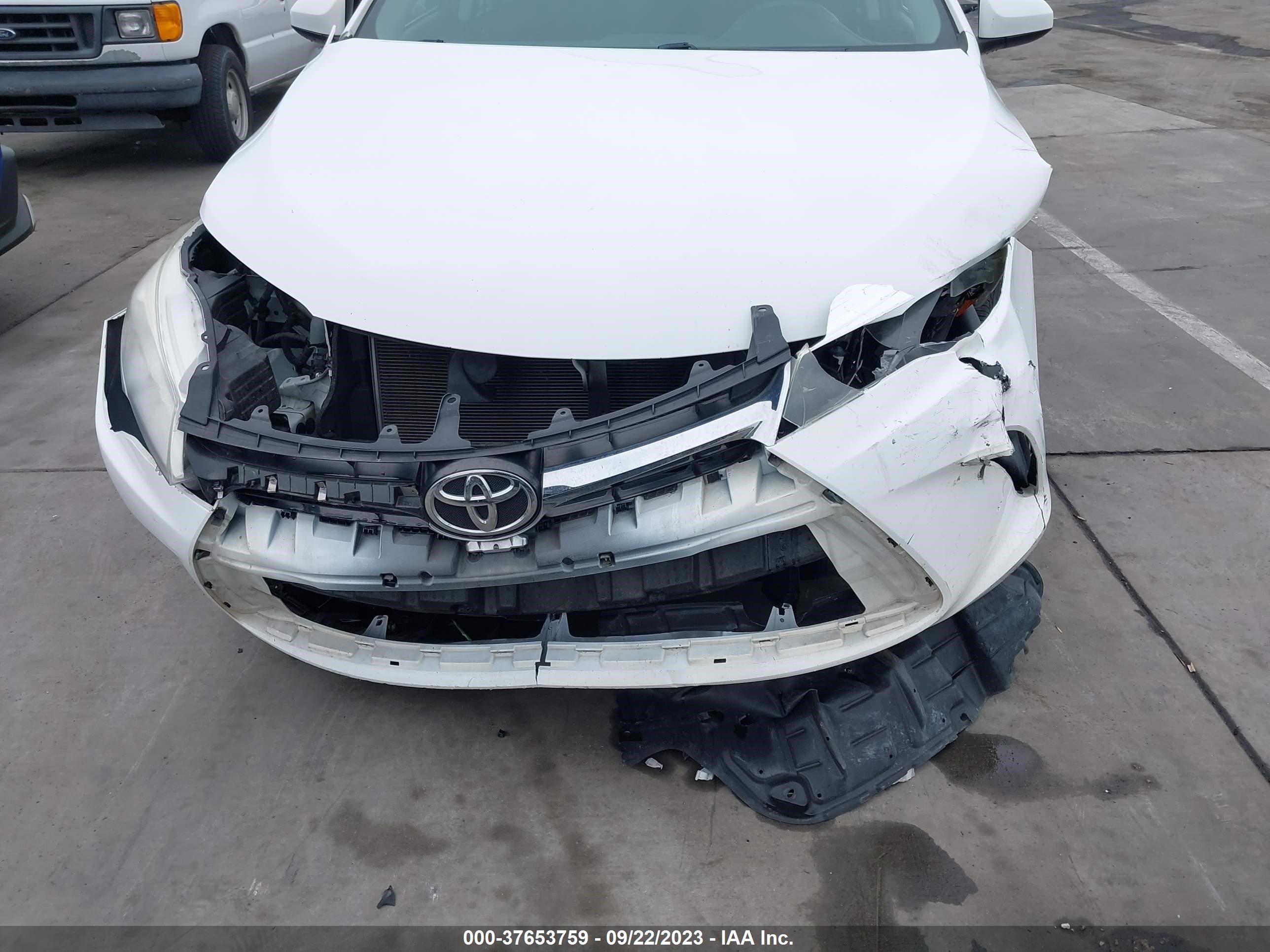 Photo 11 VIN: 4T4BF1FK3GR564199 - TOYOTA CAMRY 