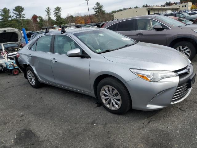 Photo 3 VIN: 4T4BF1FK3GR571203 - TOYOTA CAMRY LE 