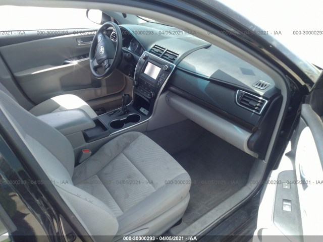 Photo 4 VIN: 4T4BF1FK3GR574196 - TOYOTA CAMRY 