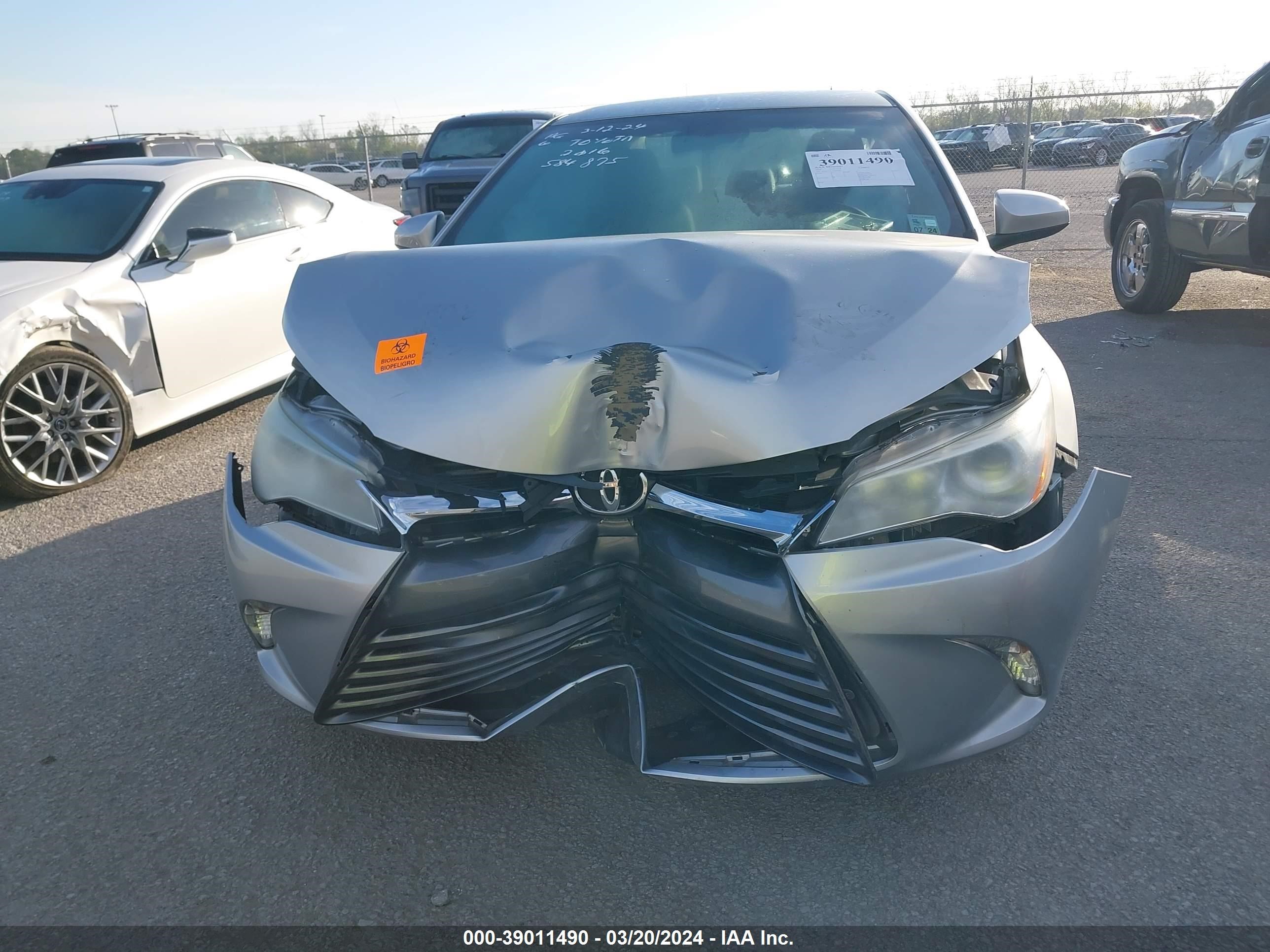 Photo 11 VIN: 4T4BF1FK3GR581875 - TOYOTA CAMRY 