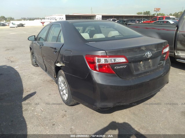 Photo 2 VIN: 4T4BF1FK4CR162878 - TOYOTA CAMRY BASE 