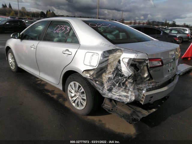 Photo 2 VIN: 4T4BF1FK4CR164114 - TOYOTA CAMRY BASE 