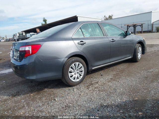 Photo 3 VIN: 4T4BF1FK4CR173038 - TOYOTA CAMRY 