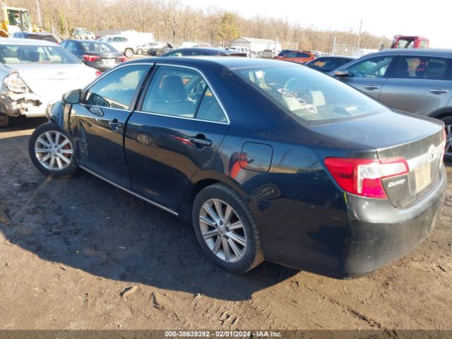 Photo 2 VIN: 4T4BF1FK4CR192429 - TOYOTA CAMRY 