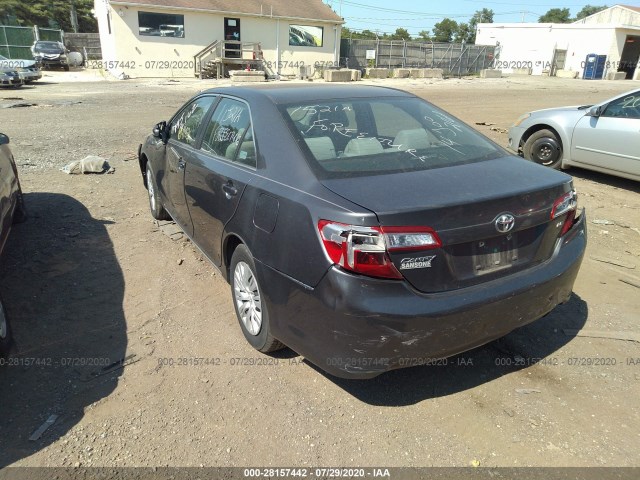 Photo 2 VIN: 4T4BF1FK4CR193077 - TOYOTA CAMRY 