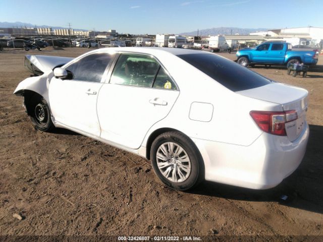 Photo 2 VIN: 4T4BF1FK4CR200996 - TOYOTA CAMRY 