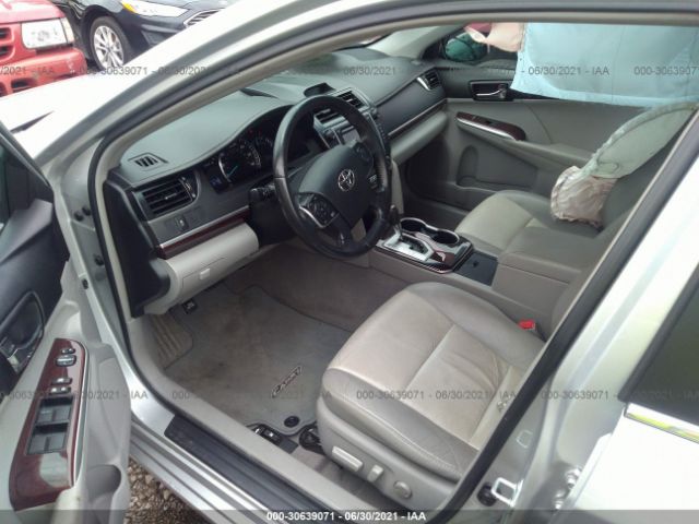 Photo 4 VIN: 4T4BF1FK4CR205129 - TOYOTA CAMRY 