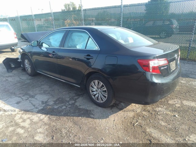 Photo 2 VIN: 4T4BF1FK4CR252841 - TOYOTA CAMRY 