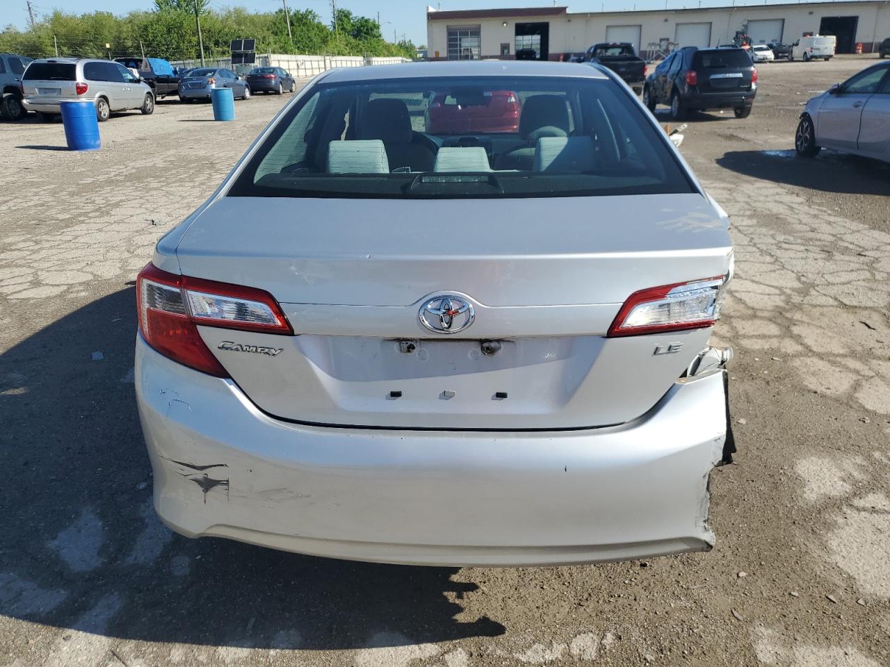 Photo 5 VIN: 4T4BF1FK4CR267520 - TOYOTA CAMRY 