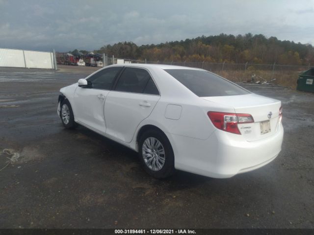 Photo 2 VIN: 4T4BF1FK4CR267713 - TOYOTA CAMRY 