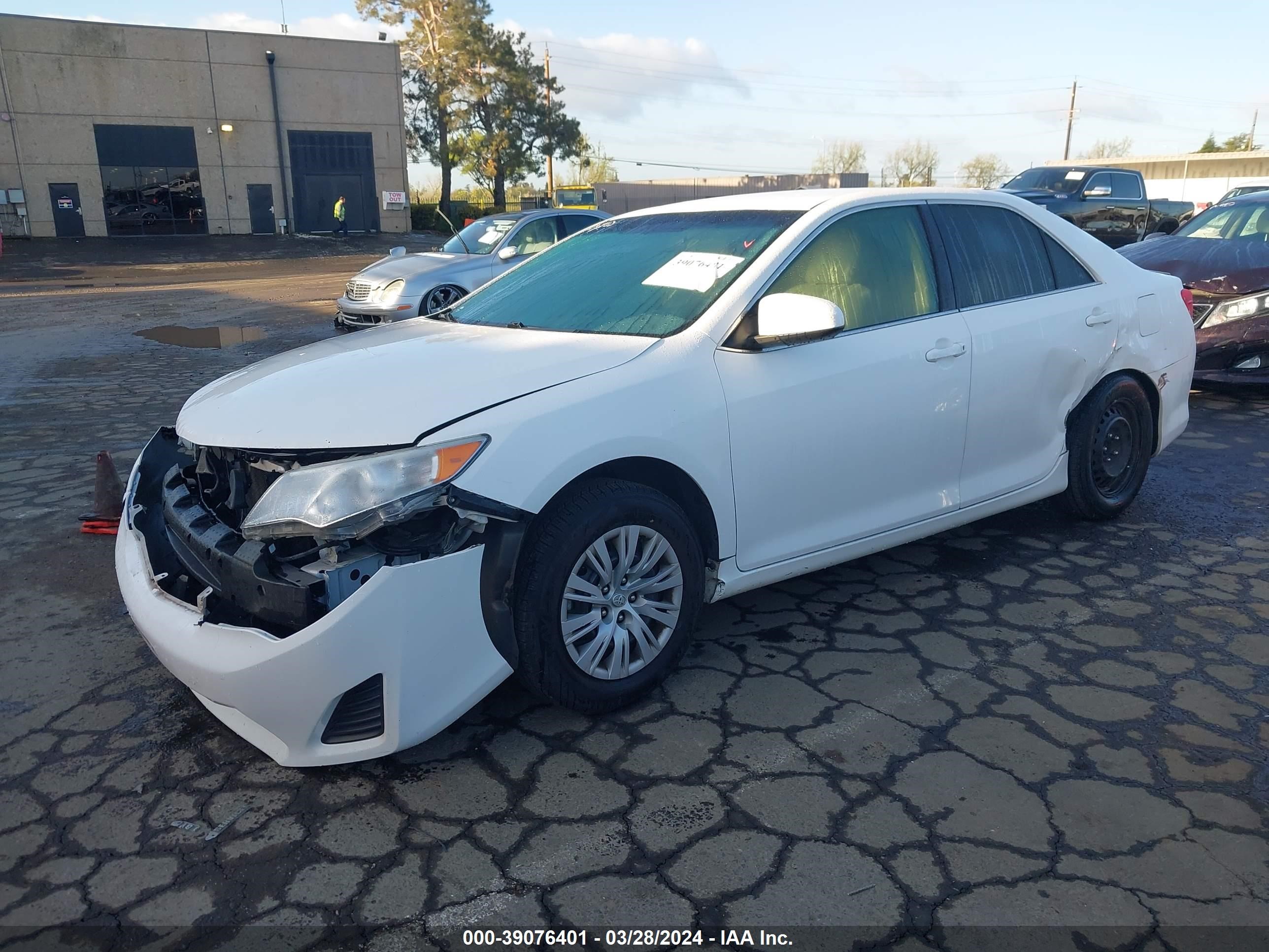 Photo 1 VIN: 4T4BF1FK4DR275280 - TOYOTA CAMRY 