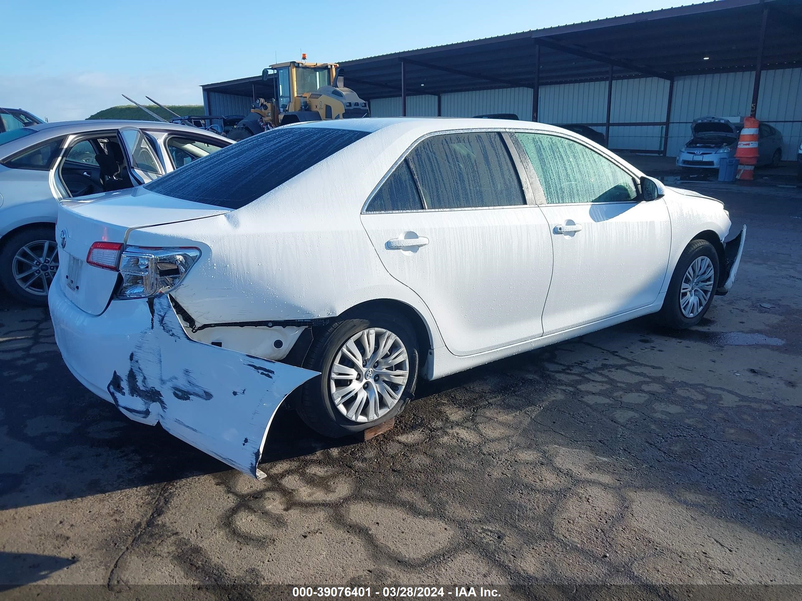 Photo 3 VIN: 4T4BF1FK4DR275280 - TOYOTA CAMRY 