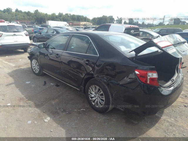 Photo 2 VIN: 4T4BF1FK4DR276588 - TOYOTA CAMRY 