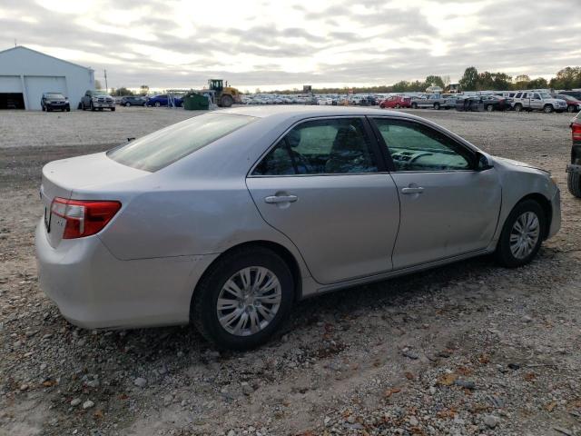 Photo 2 VIN: 4T4BF1FK4DR306673 - TOYOTA CAMRY L 