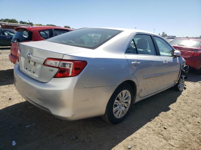 Photo 3 VIN: 4T4BF1FK4DR329242 - TOYOTA CAMRY LE 