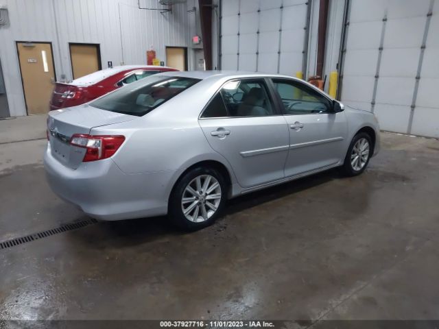 Photo 3 VIN: 4T4BF1FK4DR334666 - TOYOTA CAMRY 