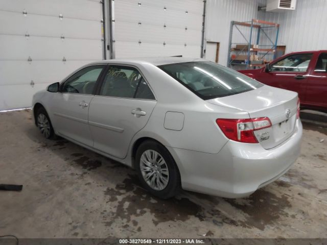 Photo 2 VIN: 4T4BF1FK4ER344082 - TOYOTA CAMRY 