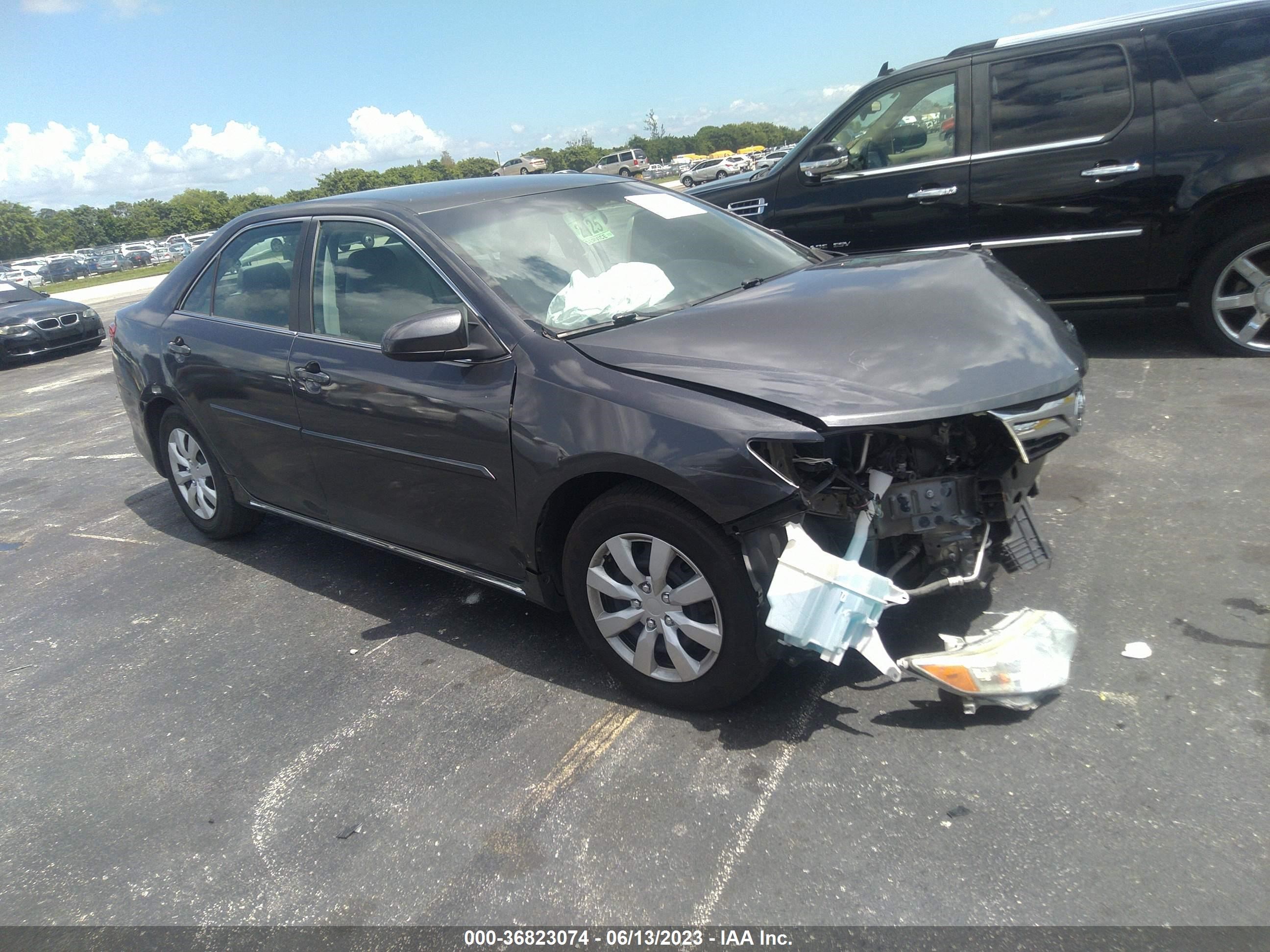 Photo 0 VIN: 4T4BF1FK4ER373386 - TOYOTA CAMRY 