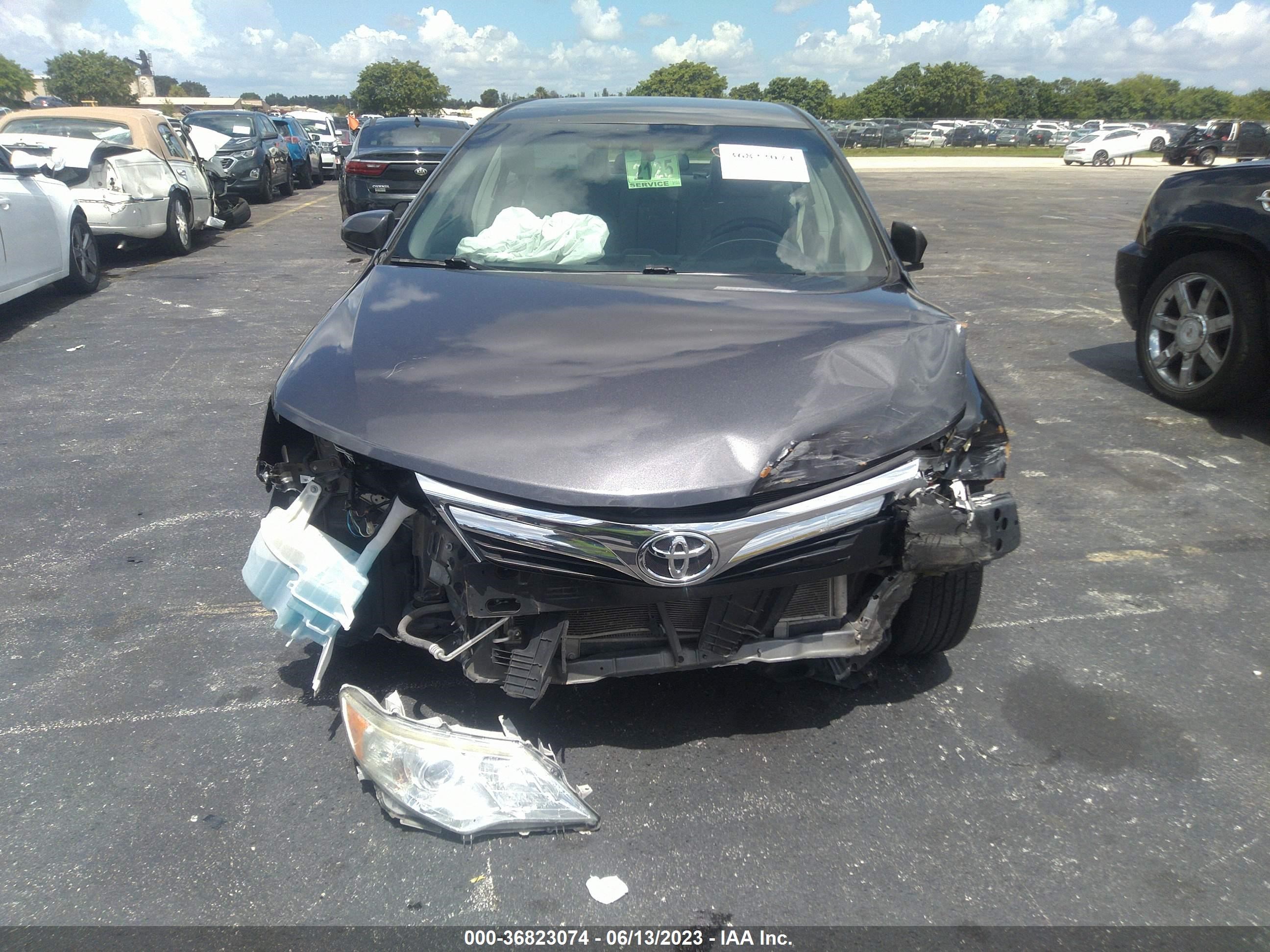 Photo 12 VIN: 4T4BF1FK4ER373386 - TOYOTA CAMRY 