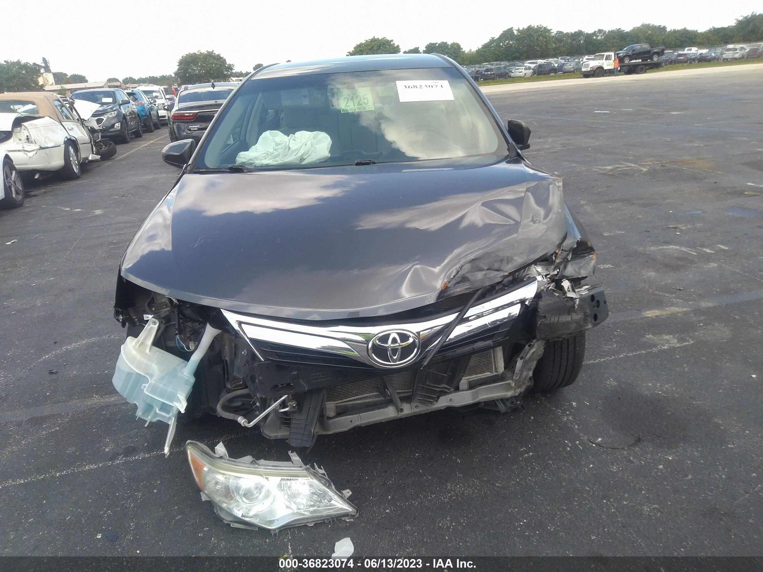 Photo 5 VIN: 4T4BF1FK4ER373386 - TOYOTA CAMRY 