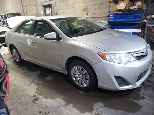 Photo 3 VIN: 4T4BF1FK4ER425678 - TOYOTA CAMRY L 