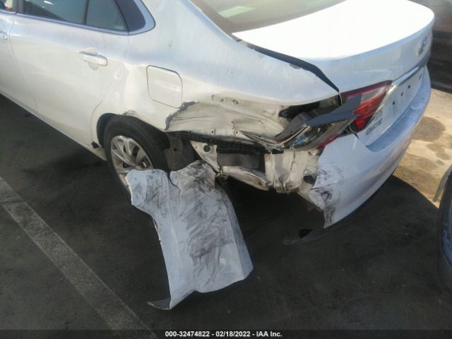 Photo 5 VIN: 4T4BF1FK4FR454549 - TOYOTA CAMRY 