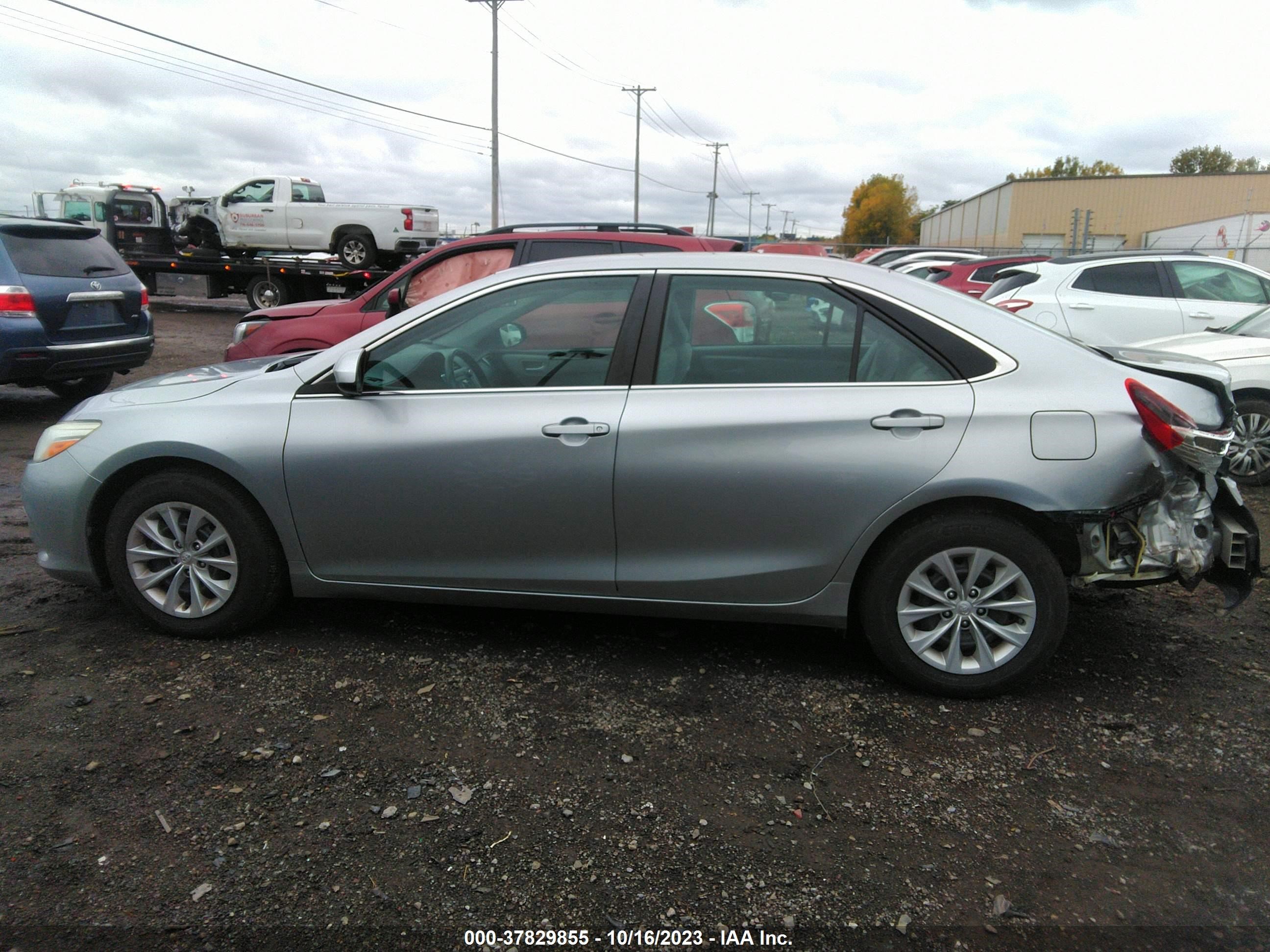 Photo 13 VIN: 4T4BF1FK4FR492069 - TOYOTA CAMRY 