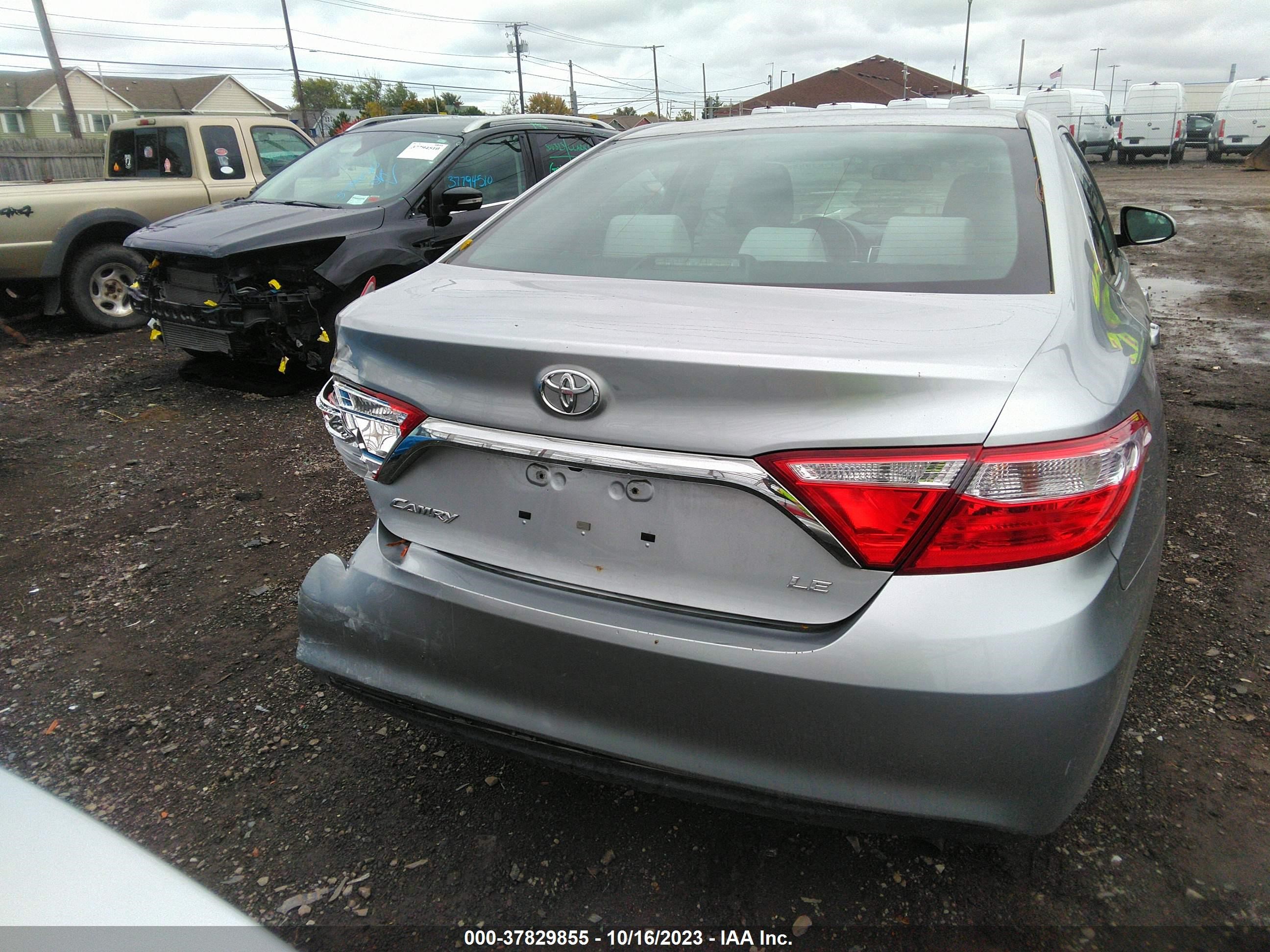 Photo 15 VIN: 4T4BF1FK4FR492069 - TOYOTA CAMRY 