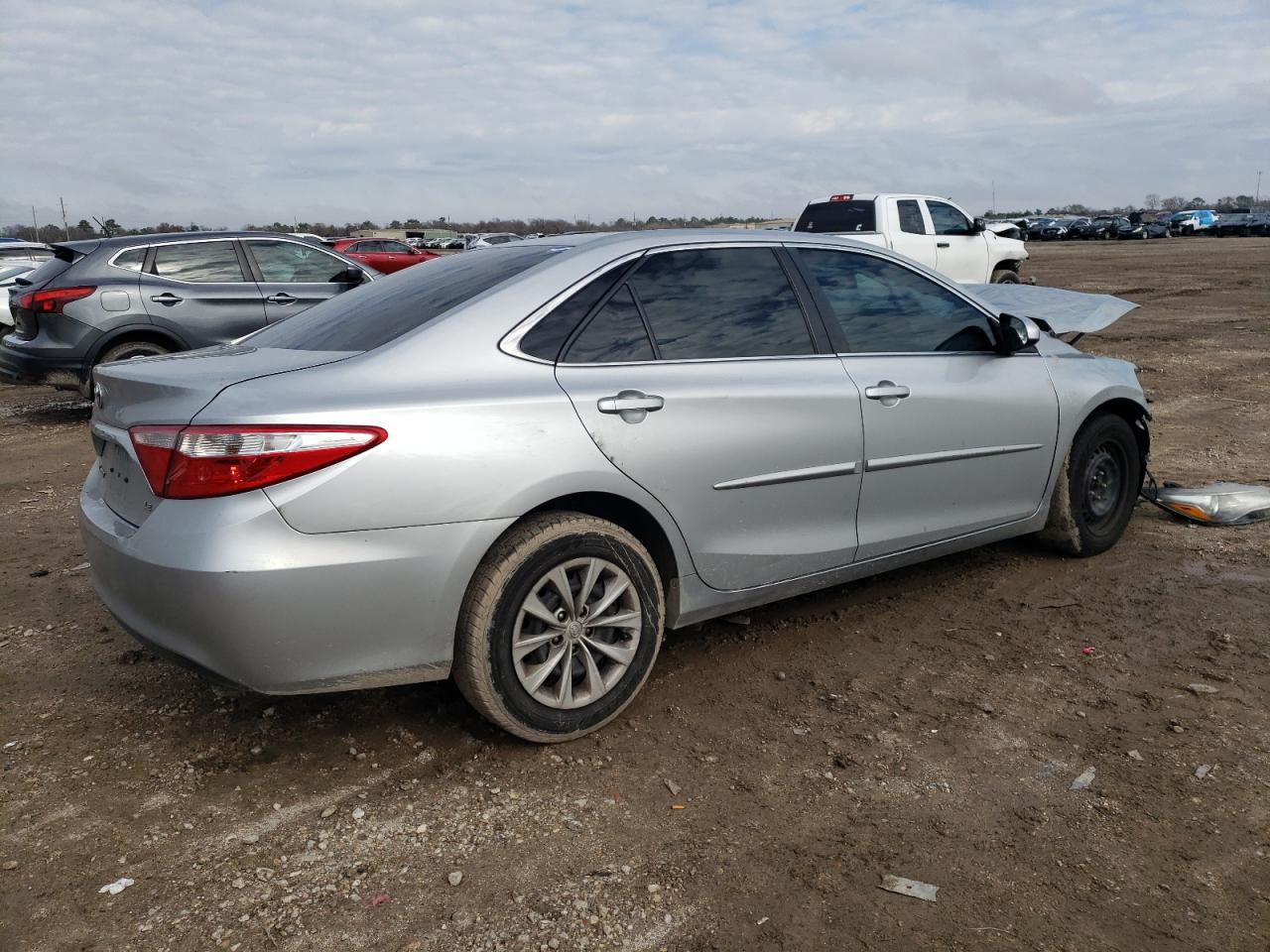 Photo 2 VIN: 4T4BF1FK4FR502244 - TOYOTA CAMRY 