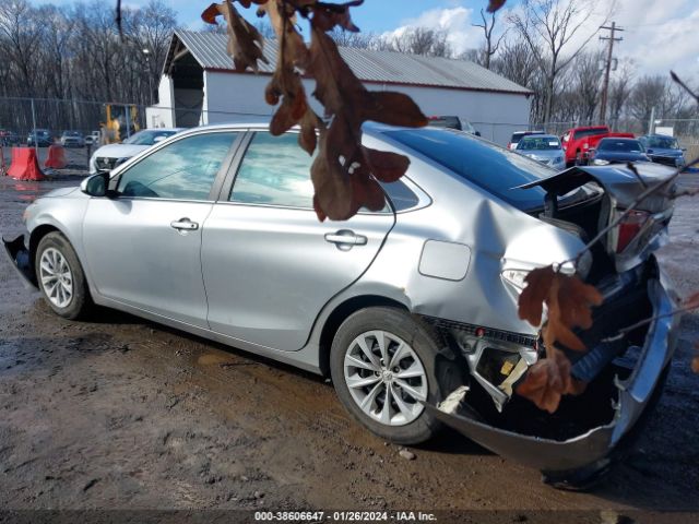 Photo 2 VIN: 4T4BF1FK4GR531650 - TOYOTA CAMRY 